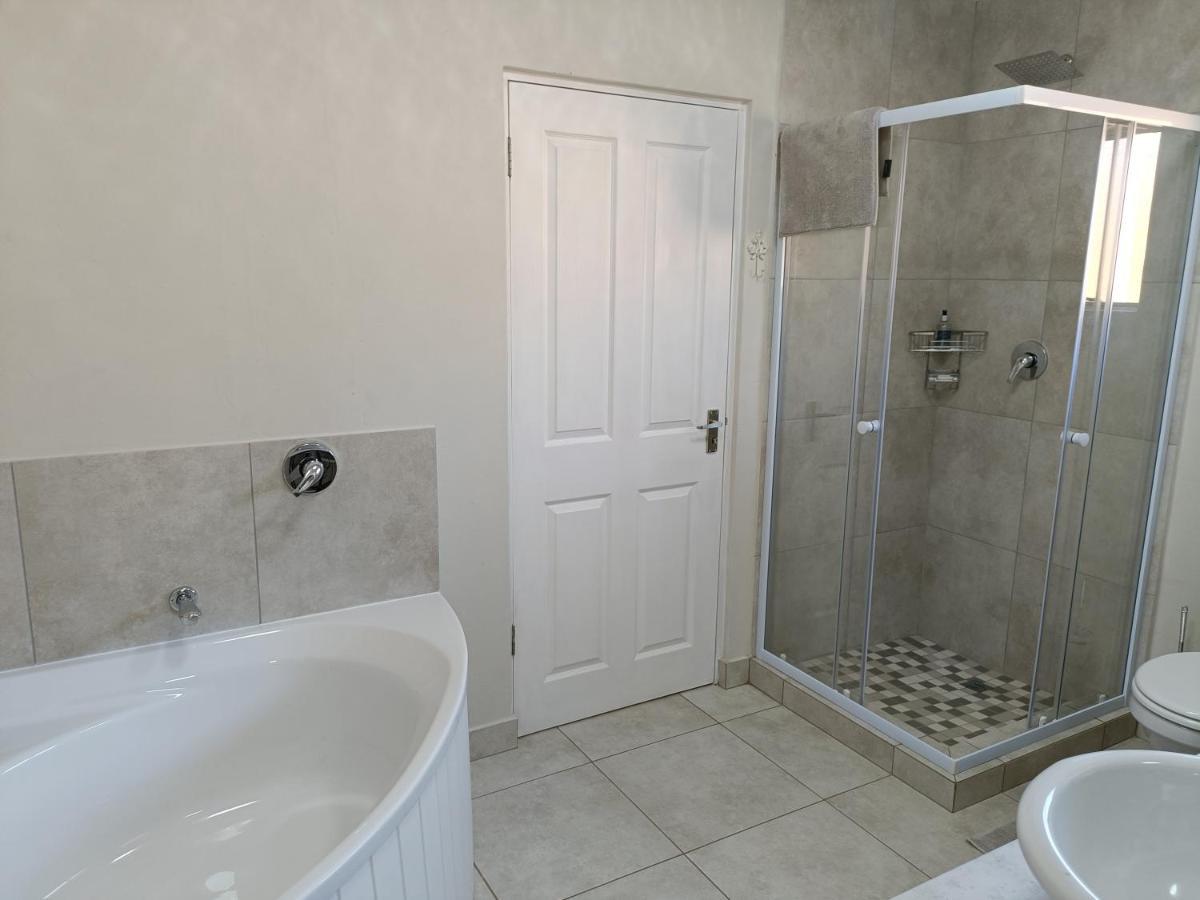 Sedgefield Lodge Witbank Eksteriør bilde